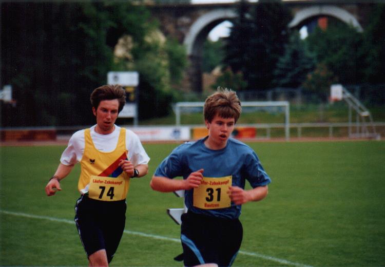2004/3000/H26.jpg